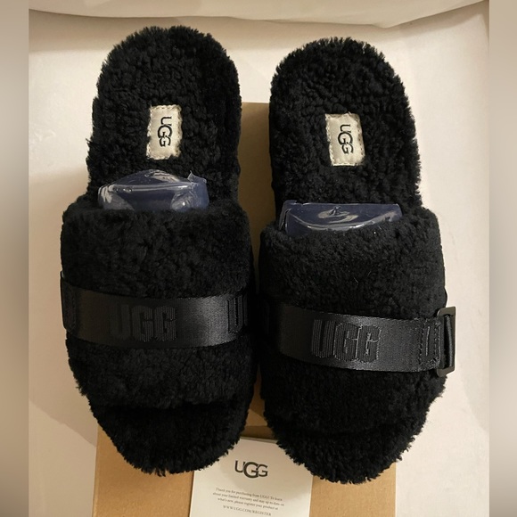 New in Box Ugg Slippers Fluffita in Black Size 7 - Picture 11 of 12
